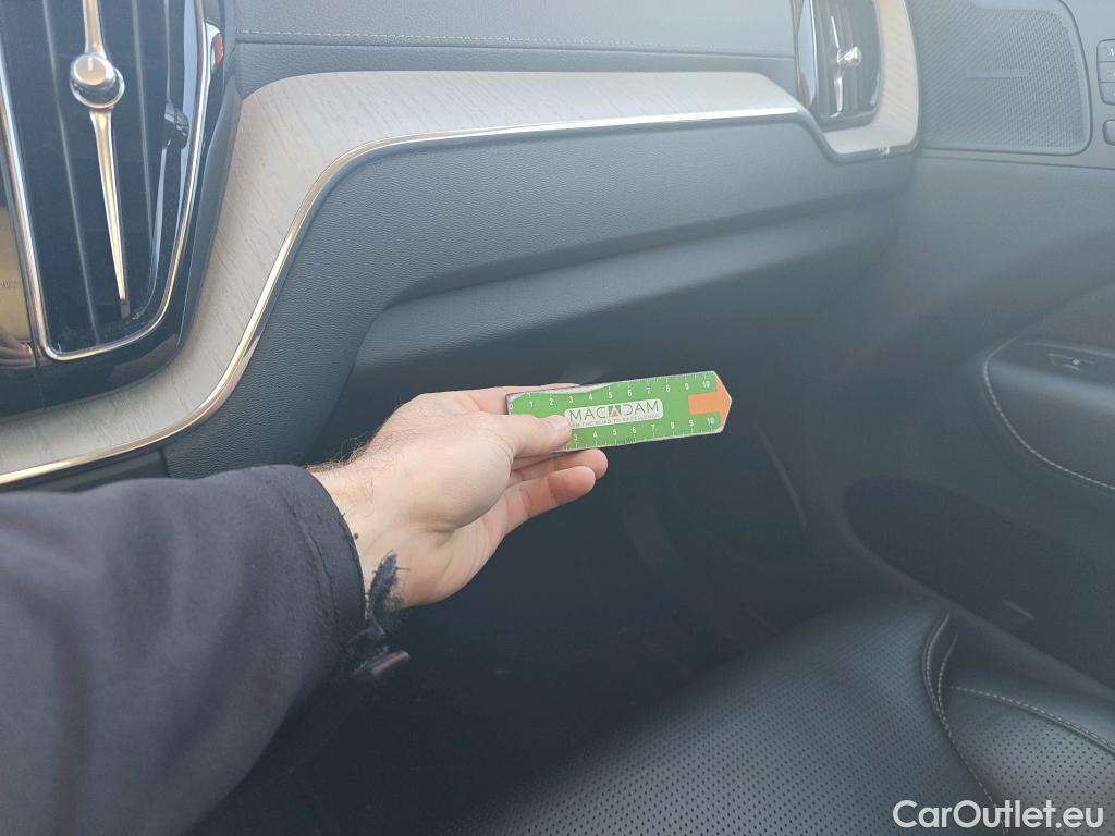  Volvo  XC60 VOLVO  / 2017 / 5P / todoterreno 2.0 T4 Inscription Auto #15