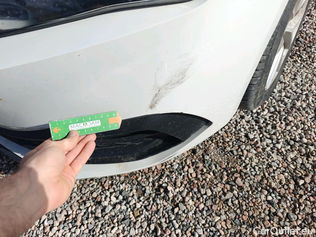  Land Rover  Discovery SEAT Nuevo León / 2020 / 5P / berlina con portón 2.0 TDI 85kW S&S Style Go(SP) #47