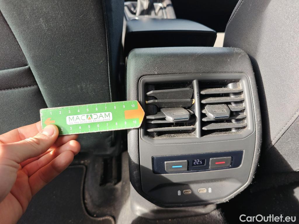  Land Rover  Discovery SEAT Nuevo León / 2020 / 5P / berlina con portón 2.0 TDI 85kW S&S Style Go(SP) #83