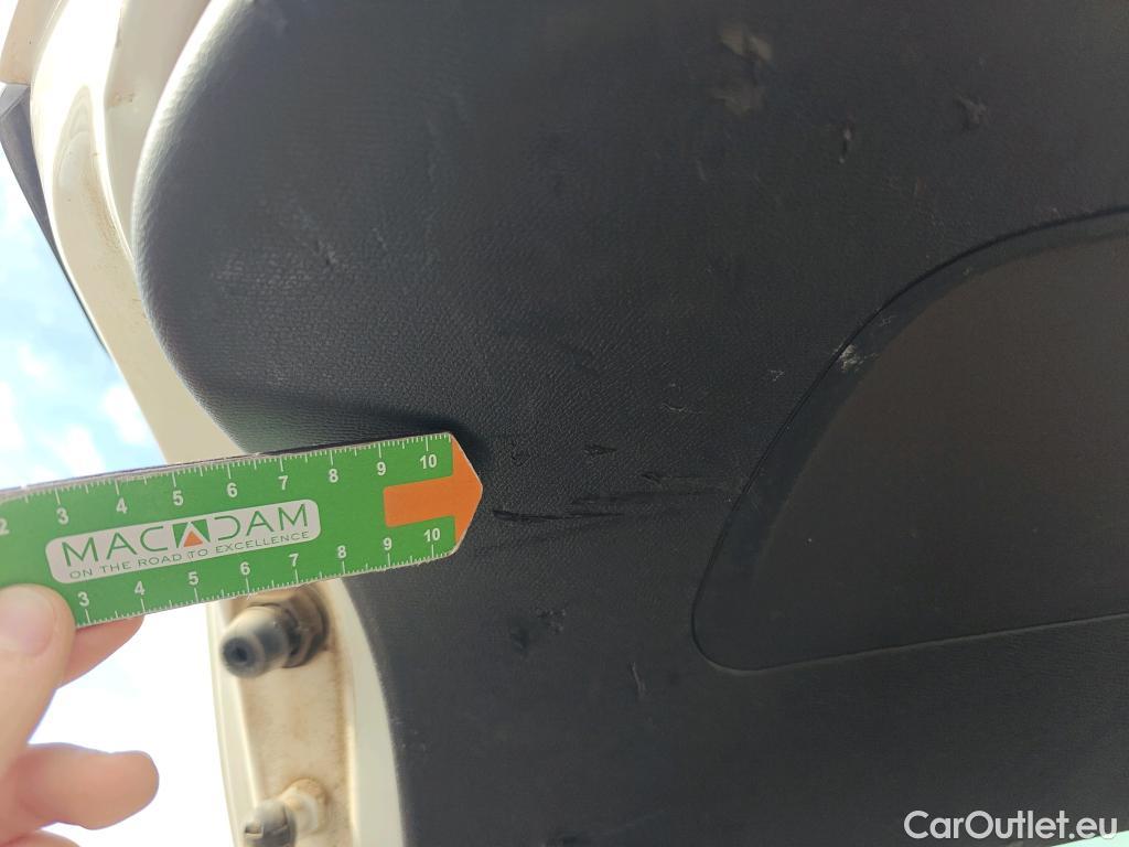  Land Rover  Discovery SEAT Nuevo León / 2020 / 5P / berlina con portón 2.0 TDI 85kW S&S Style Go(SP) #90