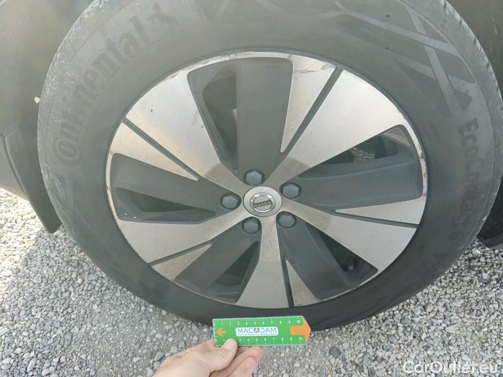  Volvo  XC 40 VOLVO XC40 / 2017 / 5P / todoterreno 1.5 T3 Business Plus Auto #3