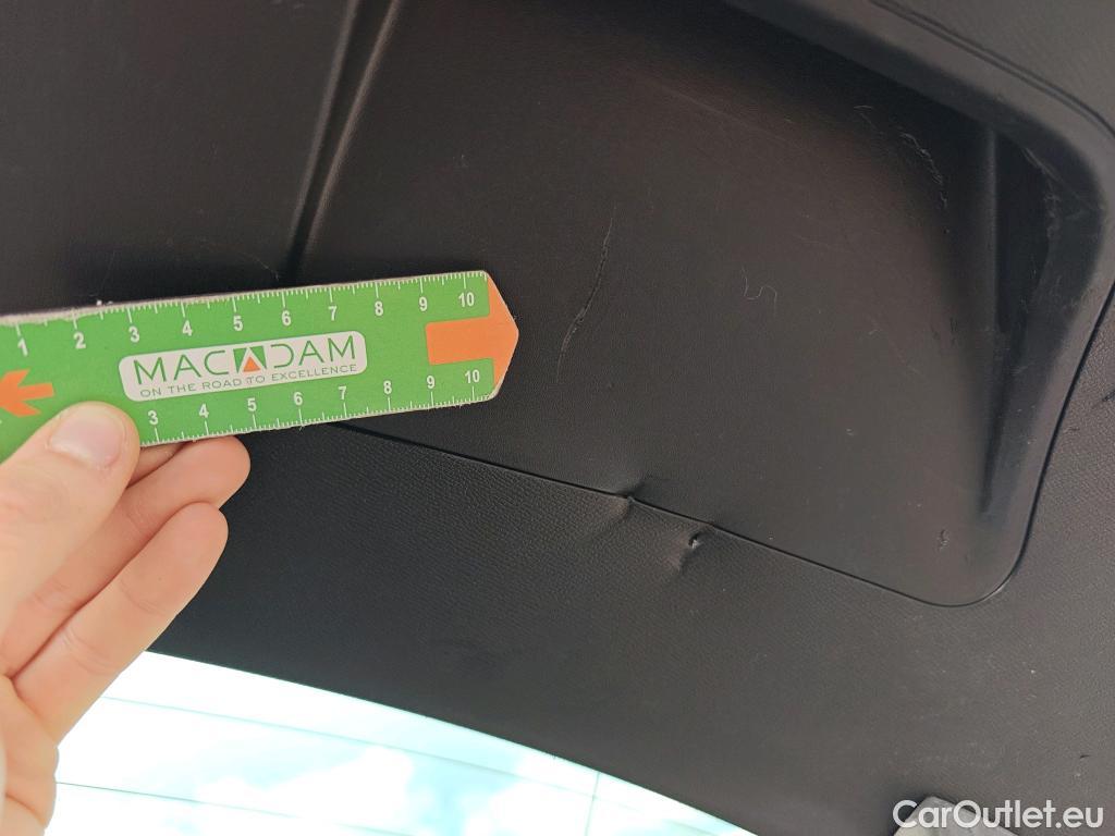  Land Rover  Discovery SEAT Nuevo León / 2020 / 5P / berlina con portón 2.0 TDI 85kW S&S Style Go(SP) #85