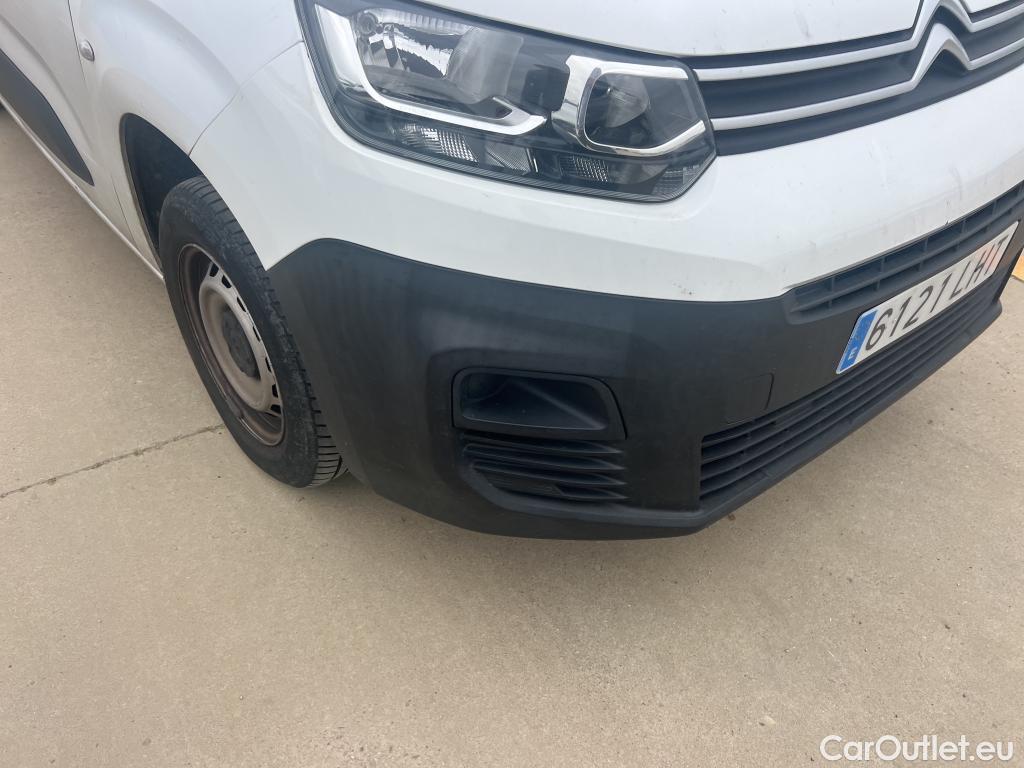  Citroen  Berlingo CITROEN  / 2018 / 3P / furgón derivado de turismo Talla M BlueHDi 100 CONTROL #19