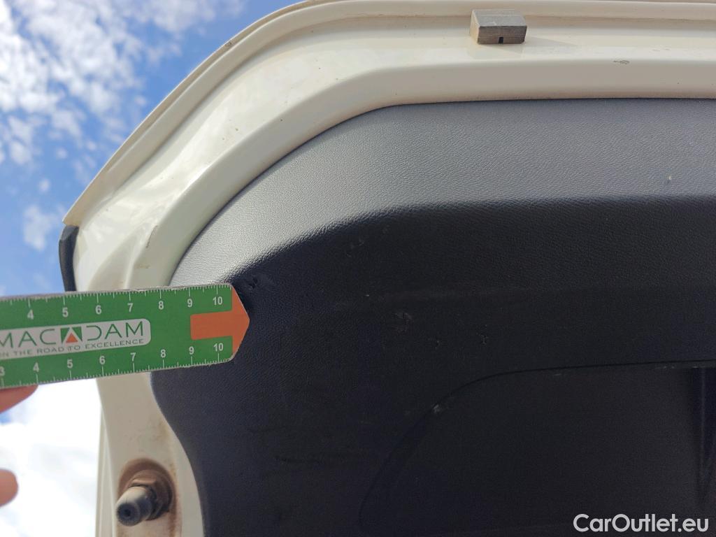  Land Rover  Discovery SEAT Nuevo León / 2020 / 5P / berlina con portón 2.0 TDI 85kW S&S Style Go(SP) #91