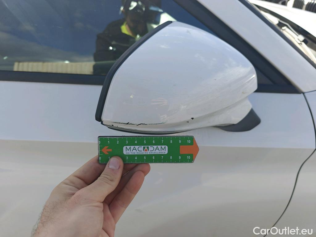  Land Rover  Discovery SEAT Nuevo León / 2020 / 5P / berlina con portón 2.0 TDI 85kW S&S Style Go(SP) #93