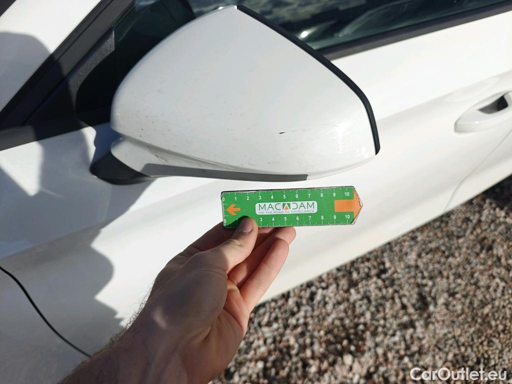  Land Rover  Discovery SEAT Nuevo León / 2020 / 5P / berlina con portón 2.0 TDI 85kW S&S Style Go(SP) #95