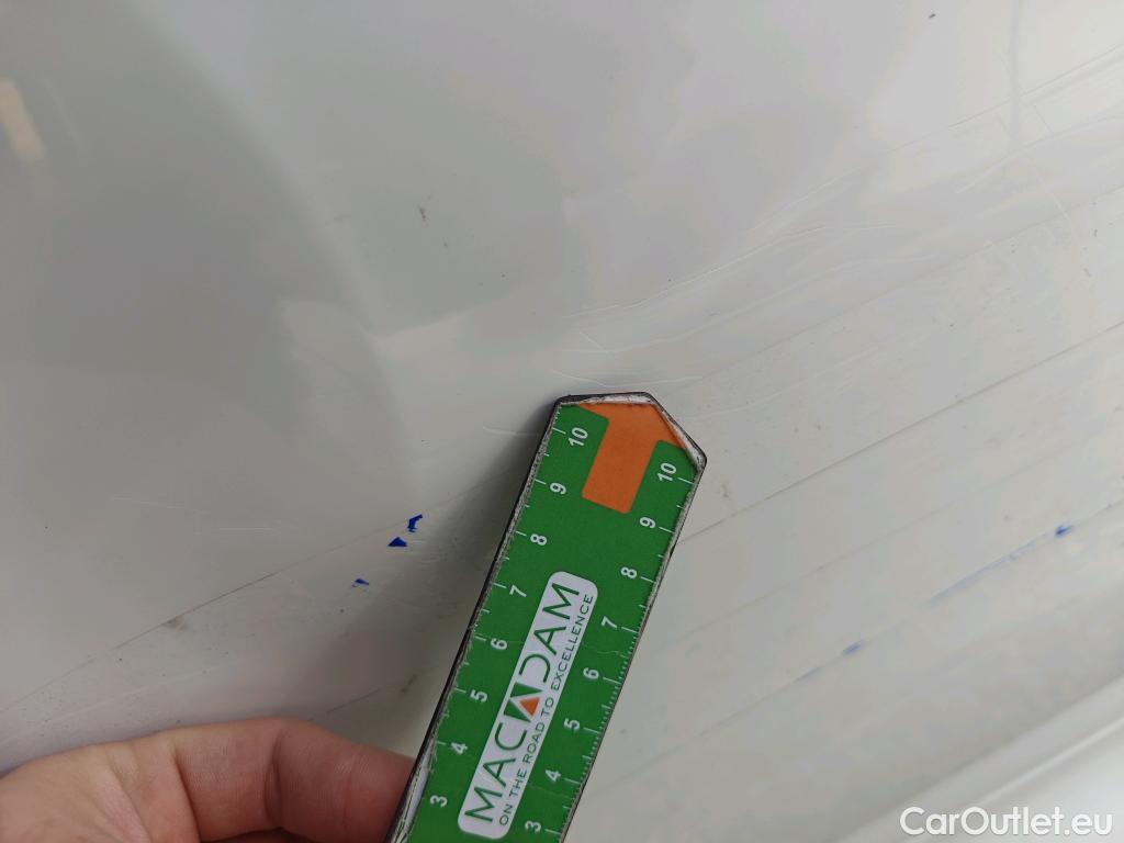  Toyota  Yaris TOYOTA  / 2020 / 5P / berlina con portón 1.5 120H Active Tech #28