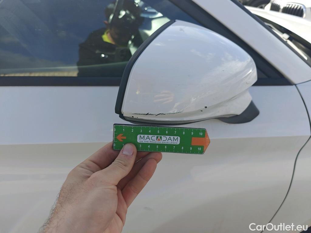  Land Rover  Discovery SEAT Nuevo León / 2020 / 5P / berlina con portón 2.0 TDI 85kW S&S Style Go(SP) #94