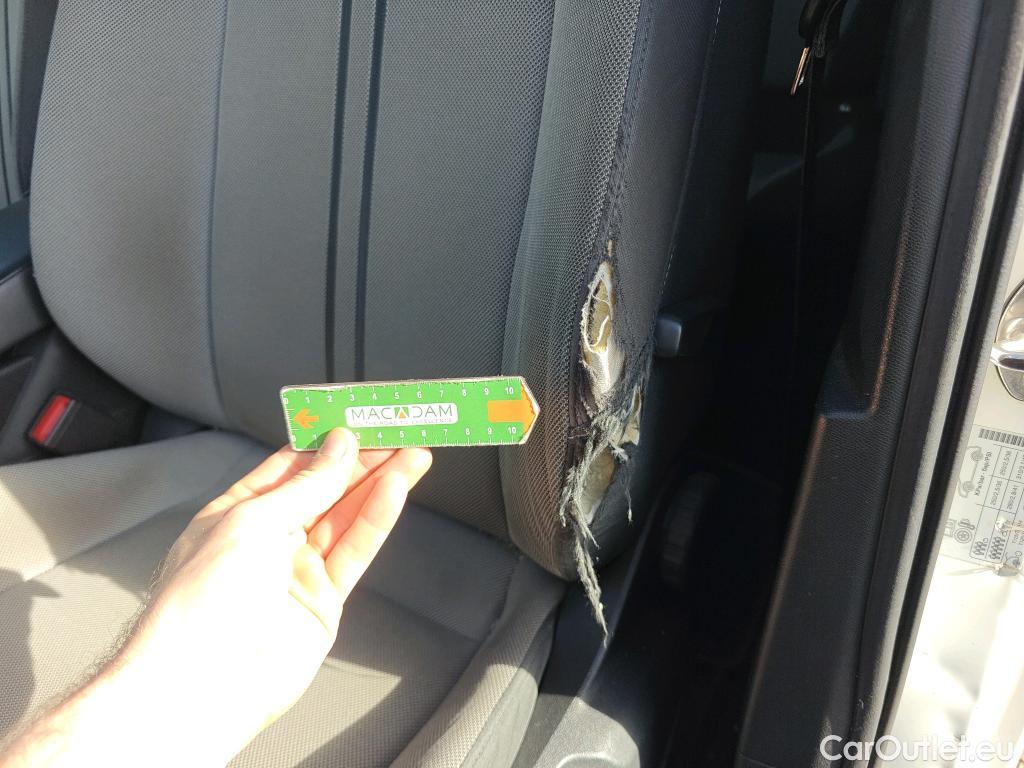  Land Rover  Discovery SEAT Nuevo León / 2020 / 5P / berlina con portón 2.0 TDI 85kW S&S Style Go(SP) #1