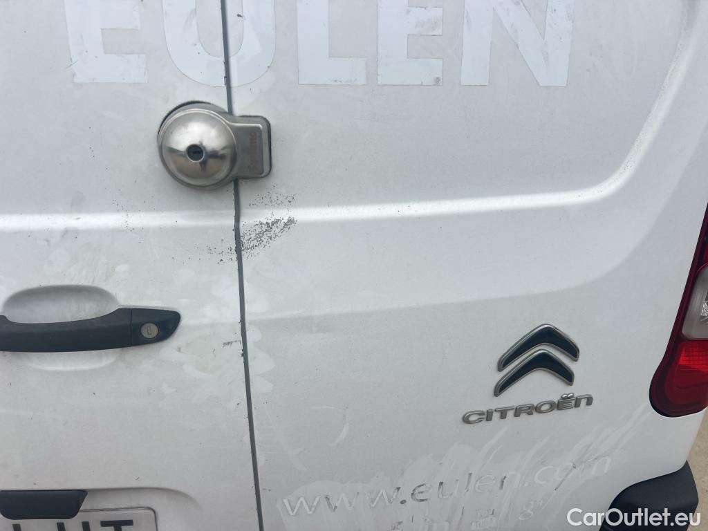  Citroen  Berlingo CITROEN  / 2018 / 3P / furgón derivado de turismo Talla M BlueHDi 100 CONTROL #9