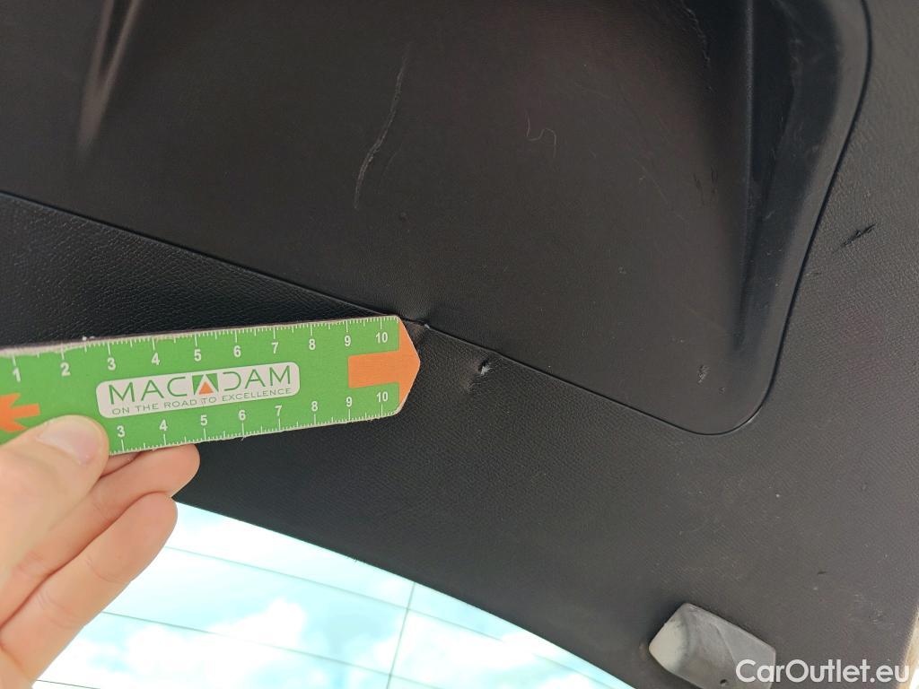  Land Rover  Discovery SEAT Nuevo León / 2020 / 5P / berlina con portón 2.0 TDI 85kW S&S Style Go(SP) #86