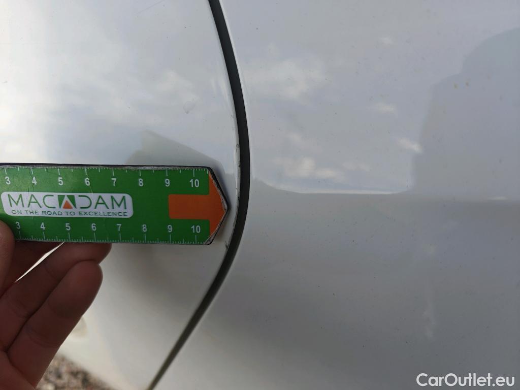  Land Rover  Discovery SEAT Nuevo León / 2020 / 5P / berlina con portón 2.0 TDI 85kW S&S Style Go(SP) #16