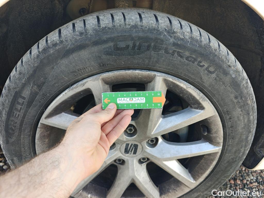  Land Rover  Discovery SEAT Nuevo León / 2020 / 5P / berlina con portón 2.0 TDI 85kW S&S Style Go(SP) #56