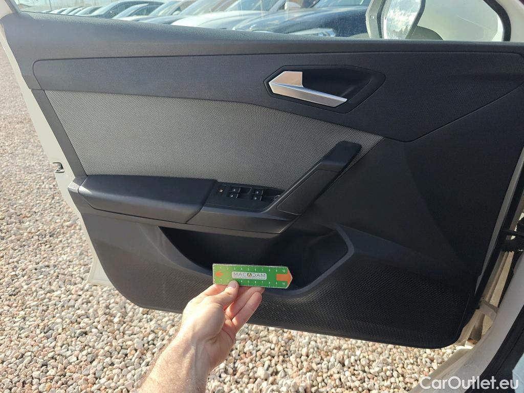  Land Rover  Discovery SEAT Nuevo León / 2020 / 5P / berlina con portón 2.0 TDI 85kW S&S Style Go(SP) #67