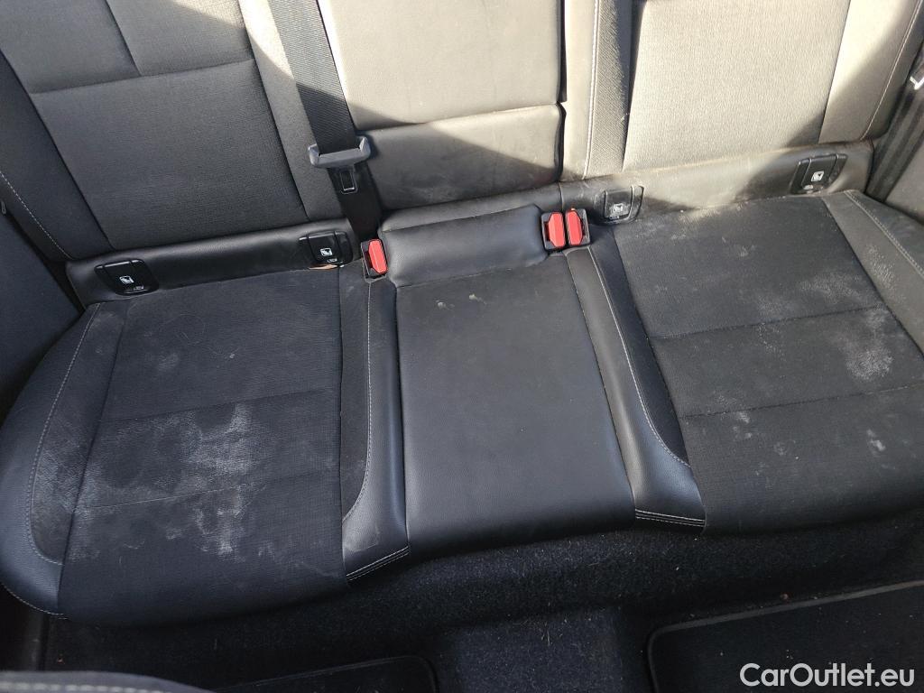  Volvo  XC 40 VOLVO XC40 / 2017 / 5P / todoterreno 1.5 T3 Business Plus Auto #26