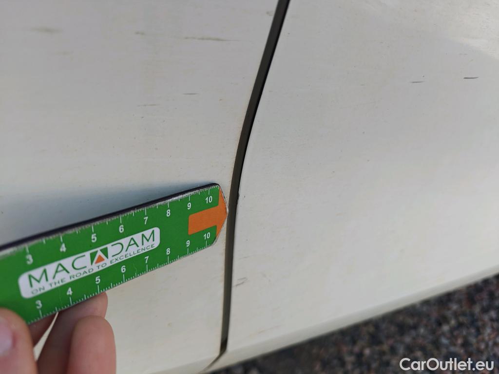  Land Rover  Discovery SEAT Nuevo León / 2020 / 5P / berlina con portón 2.0 TDI 85kW S&S Style Go(SP) #10