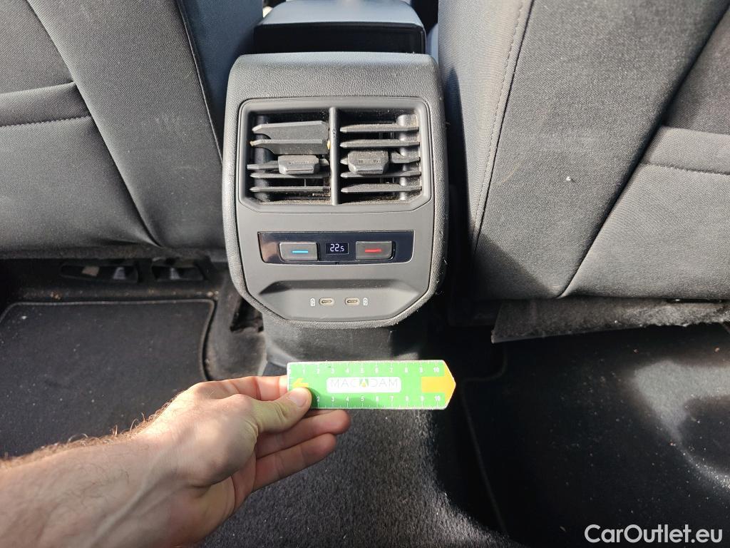  Land Rover  Discovery SEAT Nuevo León / 2020 / 5P / berlina con portón 2.0 TDI 85kW S&S Style Go(SP) #34