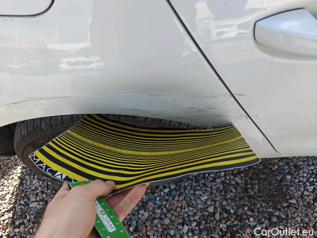  Land Rover  Discovery SEAT Nuevo León / 2020 / 5P / berlina con portón 2.0 TDI 85kW S&S Style Go(SP) #5