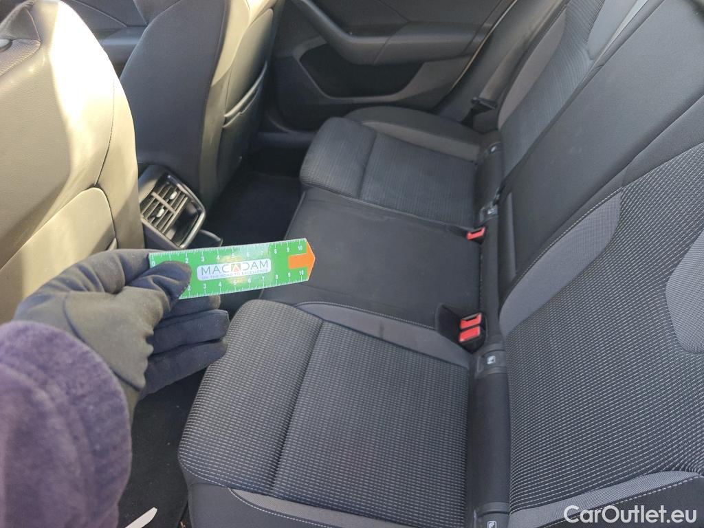  Skoda  Octavia SKODA  / 2020 / 5P / familiar Combi 1.0 TSI 81kW(110CV) DSG mHEV Ambi. #14