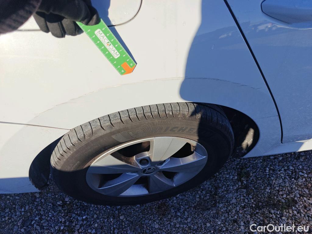  Skoda  Octavia SKODA  / 2020 / 5P / familiar Combi 1.0 TSI 81kW(110CV) DSG mHEV Ambi. #4