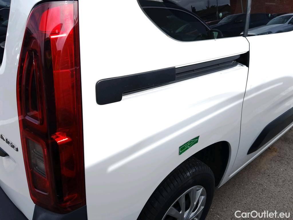  Citroen  Berlingo CITROEN  / 2018 / 4P / combi Talla M BlueHDi 100 S&S LIVE PACK BUSINE #53