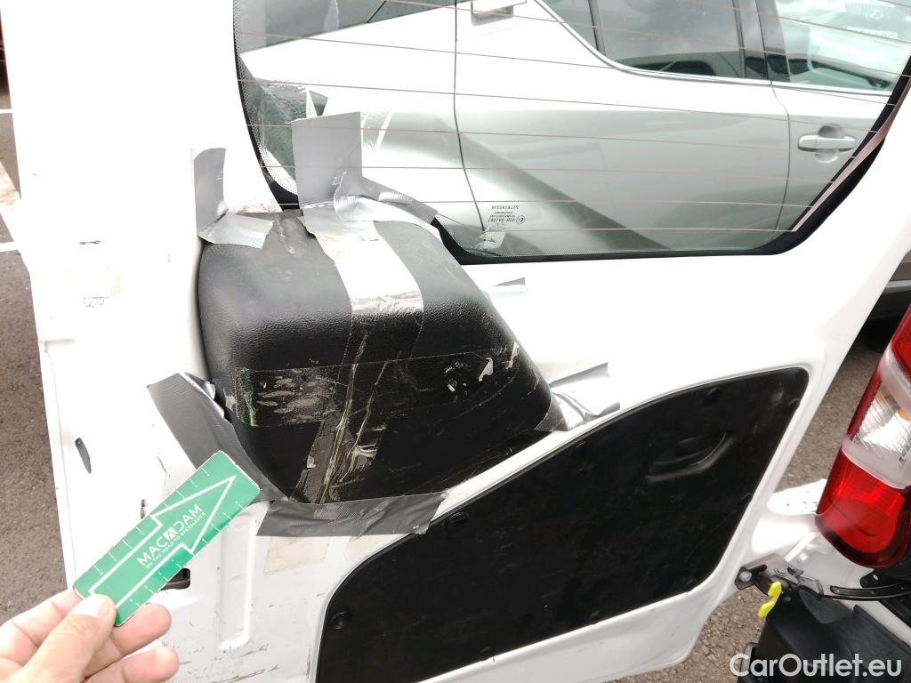  Citroen  Berlingo CITROEN  / 2018 / 4P / combi Talla M BlueHDi 100 S&S LIVE PACK BUSINE #40