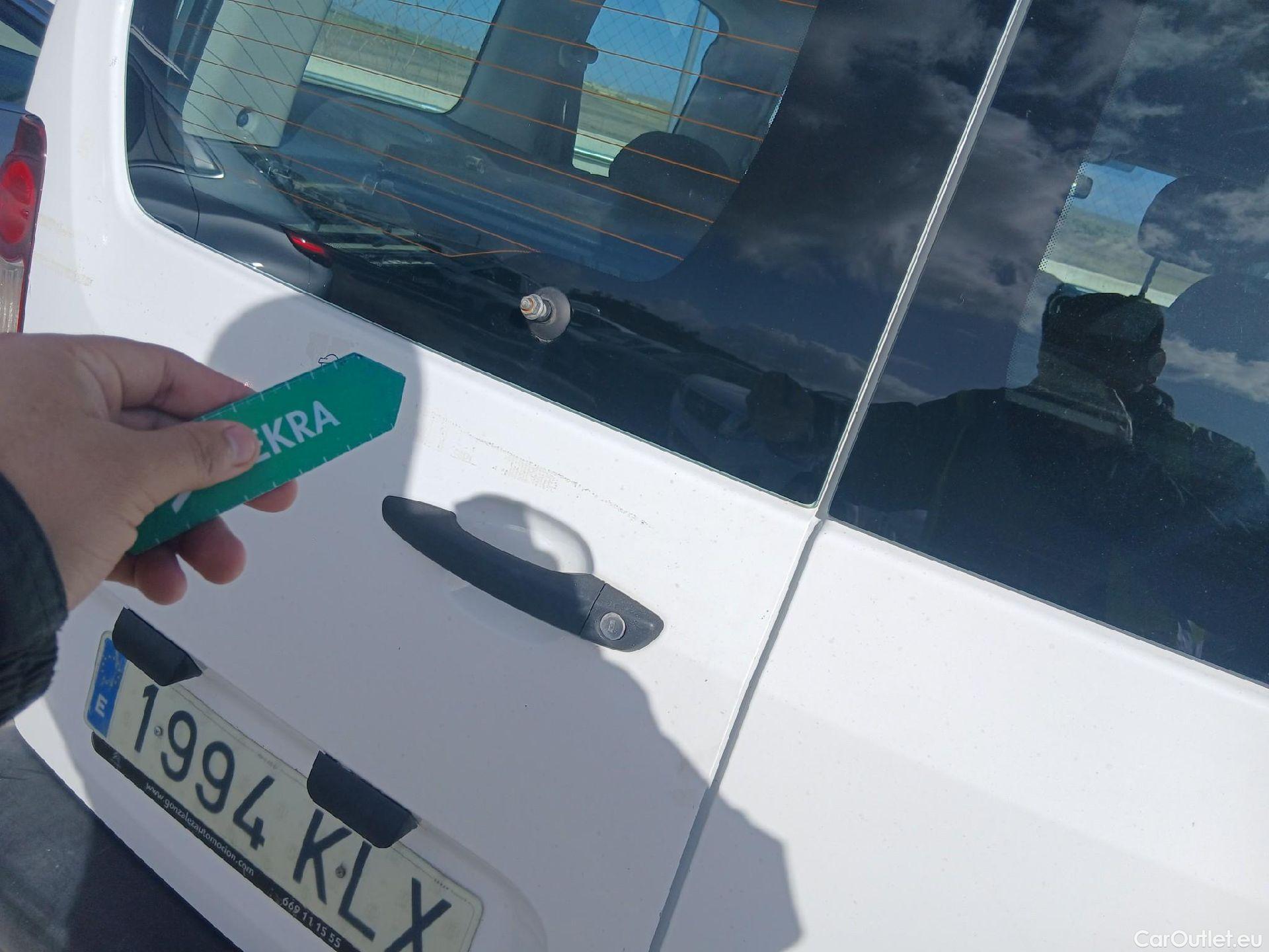  Citroen  Berlingo CITROEN  VU 4p 2G combi Multispace LIVE Edit.BlueHDi 74KW (100CV #26