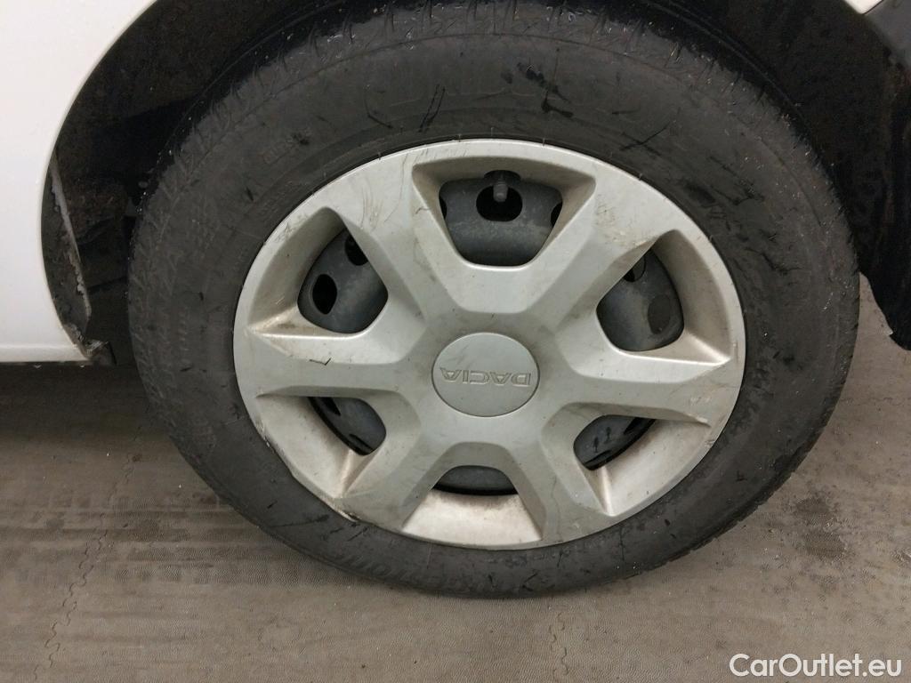  Dacia  Dokker DACIA  / 2013 / 4P / furgón derivado de turismo Van Essential Blue dCi 70kW (95CV) #18