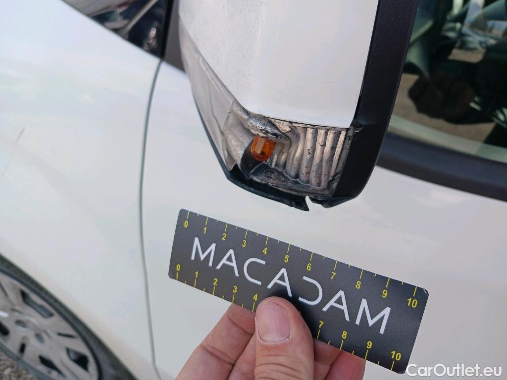  Fiat  Doblo FIAT Doblò Cargo/2015/4P/furgón derivado de turismo Cargo SX 1.6 Mjet 66kW (90CV) (AC) #26