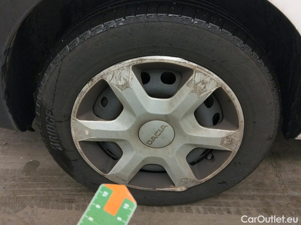  Dacia  Dokker DACIA  / 2013 / 4P / furgón derivado de turismo Van Essential Blue dCi 70kW (95CV) #21