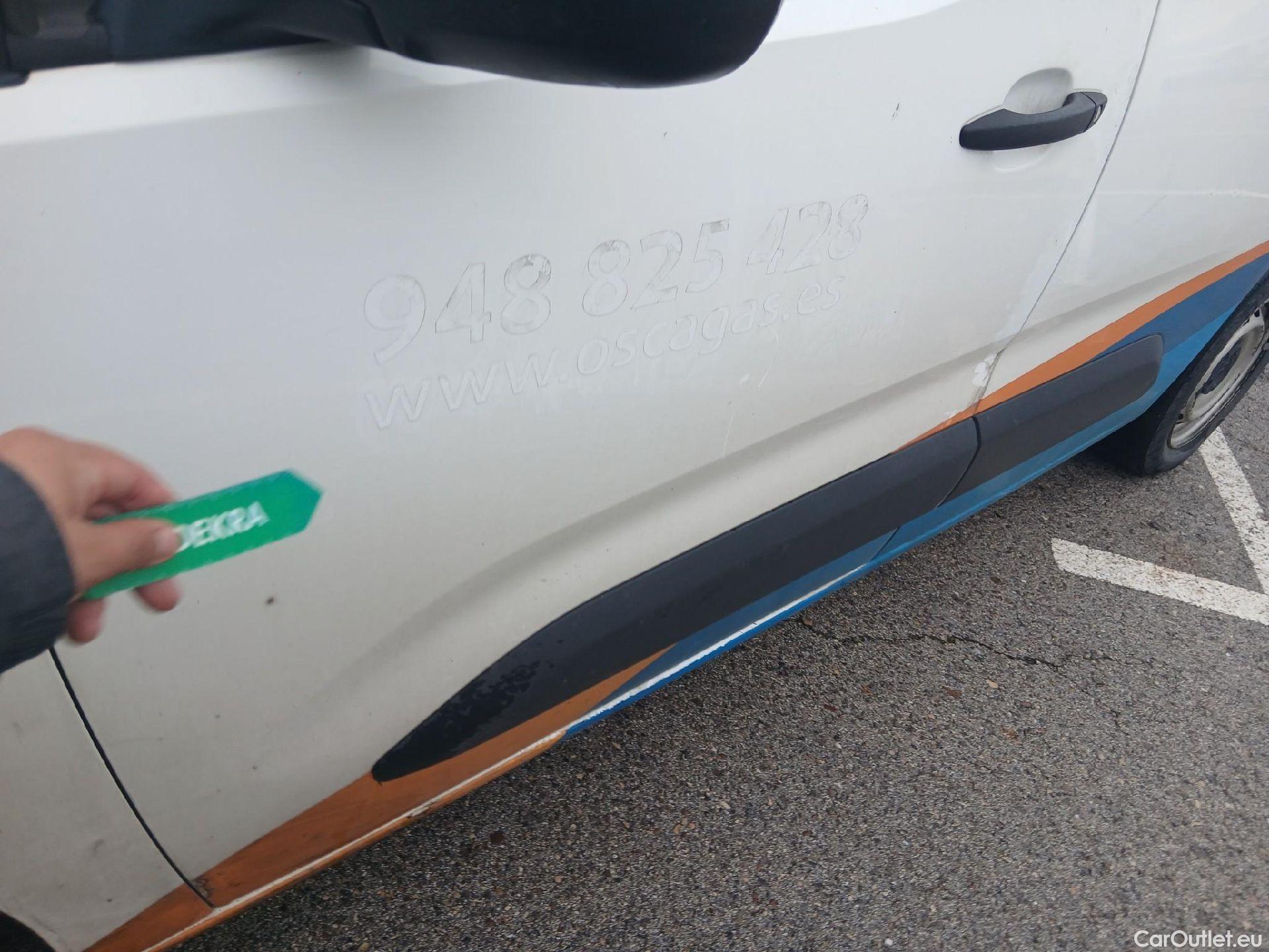  Citroen  Berlingo CITROEN  / 2018 / 3P / furgón derivado de turismo Talla M BlueHDi 73kW CONTROL #16