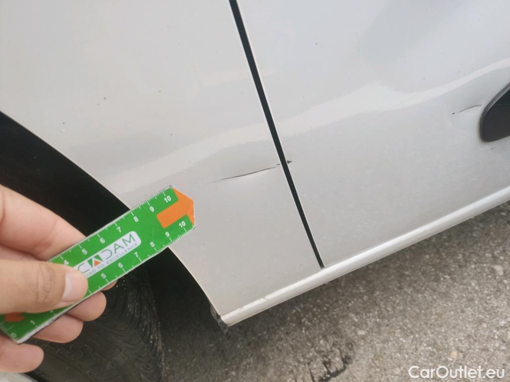  Citroen  Berlingo CITROEN  / 2018 / 4P / combi Talla M BlueHDi 100 S&S LIVE PACK BUSINE #6