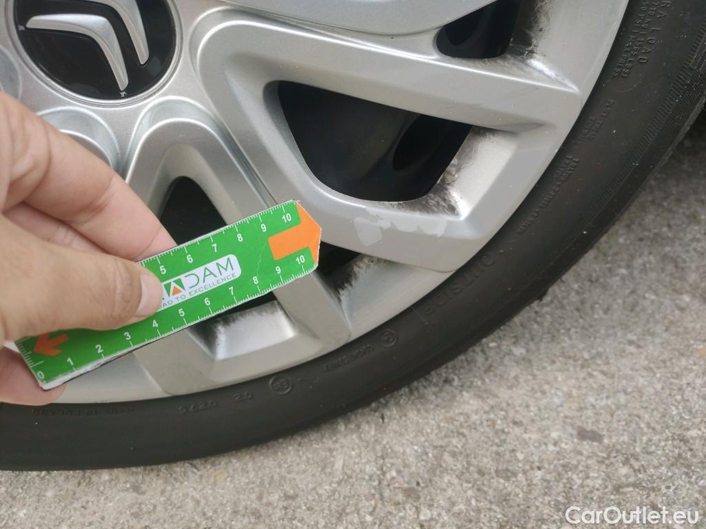  Citroen  Berlingo CITROEN  / 2018 / 4P / combi Talla M BlueHDi 100 S&S LIVE PACK BUSINE #35