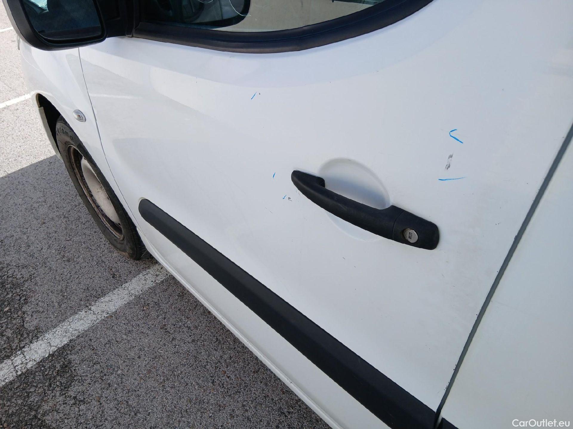  Citroen  Berlingo CITROEN  VU 4p 2G combi Multispace LIVE Edit.BlueHDi 74KW (100CV #16