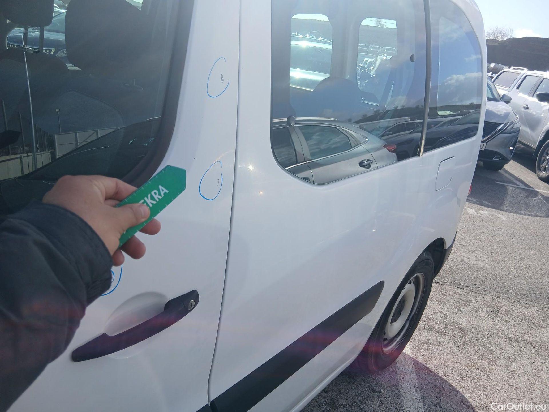  Citroen  Berlingo CITROEN  VU 4p 2G combi Multispace LIVE Edit.BlueHDi 74KW (100CV #19