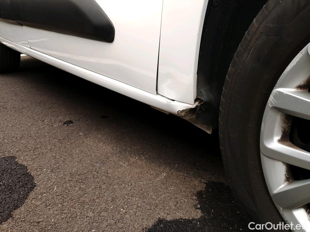  Citroen  Berlingo CITROEN  / 2018 / 4P / combi Talla M BlueHDi 100 S&S LIVE PACK BUSINE #18