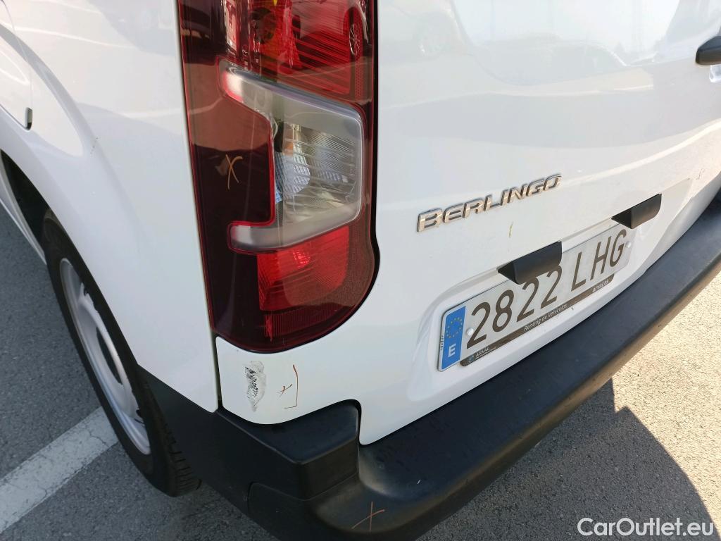  Citroen  Berlingo CITROEN  / 2015 / 4P / combi Talla M BlueHDi 100 S&S LIVE (IND) #7