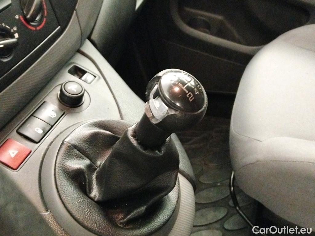  Citroen  Berlingo CITROEN  VU 3p 2G furgón derivado d HDi 90 #42