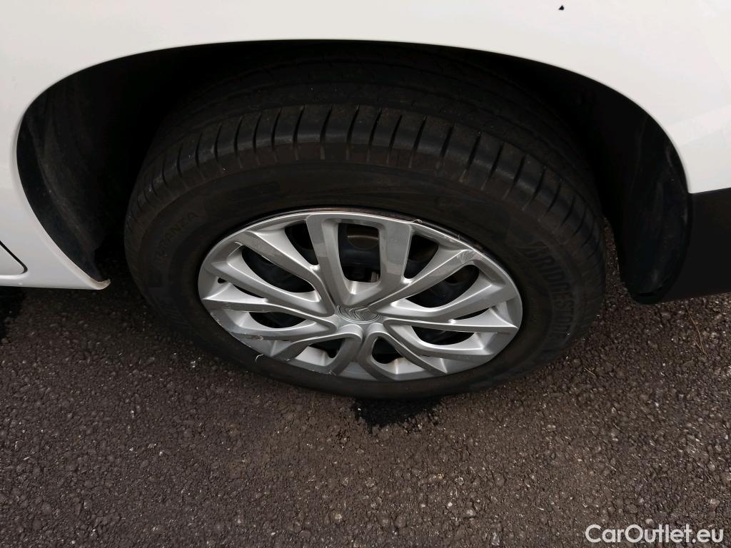  Citroen  Berlingo CITROEN  / 2018 / 4P / combi Talla M BlueHDi 100 S&S LIVE PACK BUSINE #46