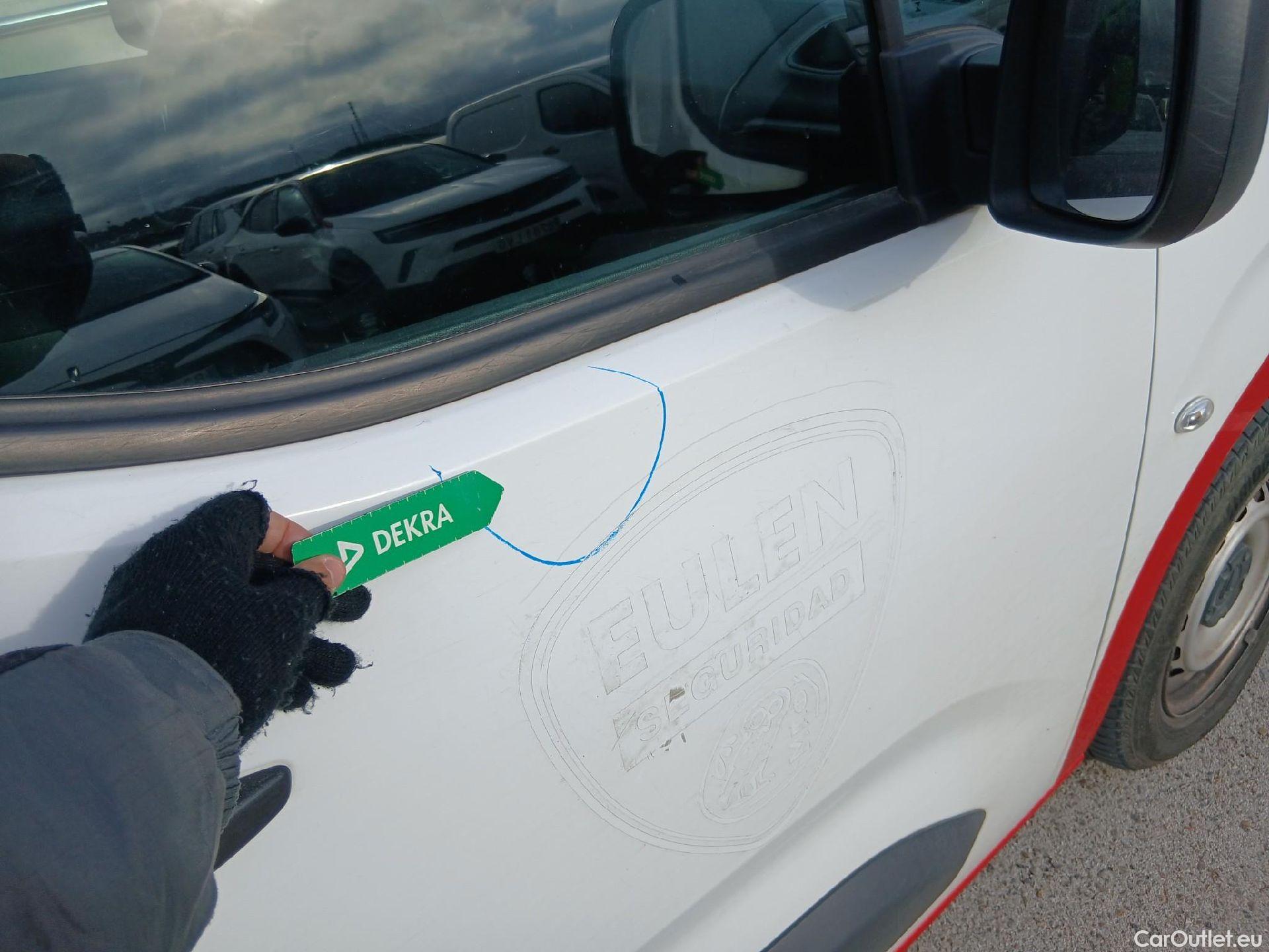  Citroen  Berlingo CITROEN  / 2018 / 3P / furgón derivado de turismo Talla M BlueHDi 100 CONTROL #20