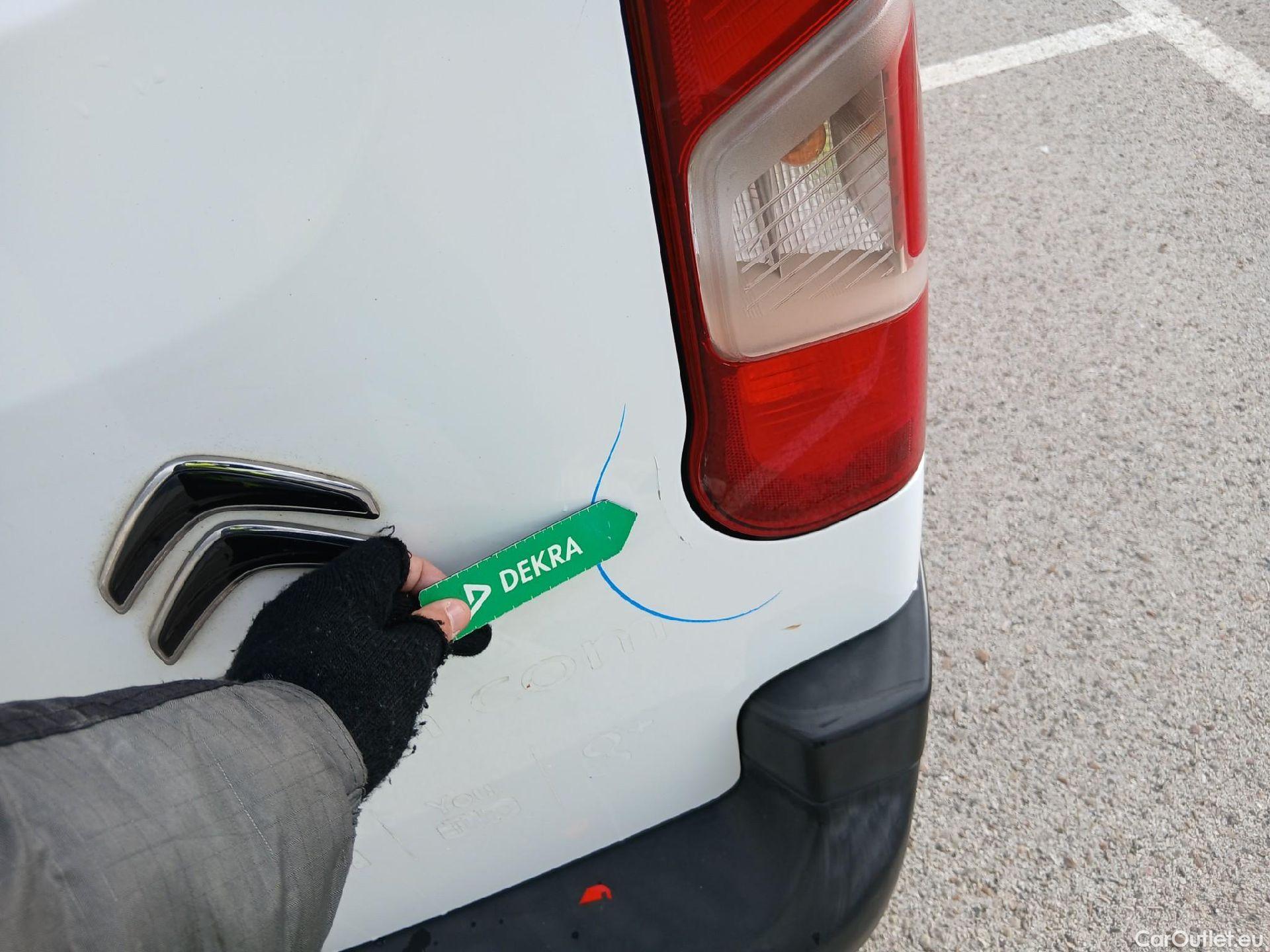  Citroen  Berlingo CITROEN  / 2018 / 3P / furgón derivado de turismo Talla M BlueHDi 100 CONTROL #15