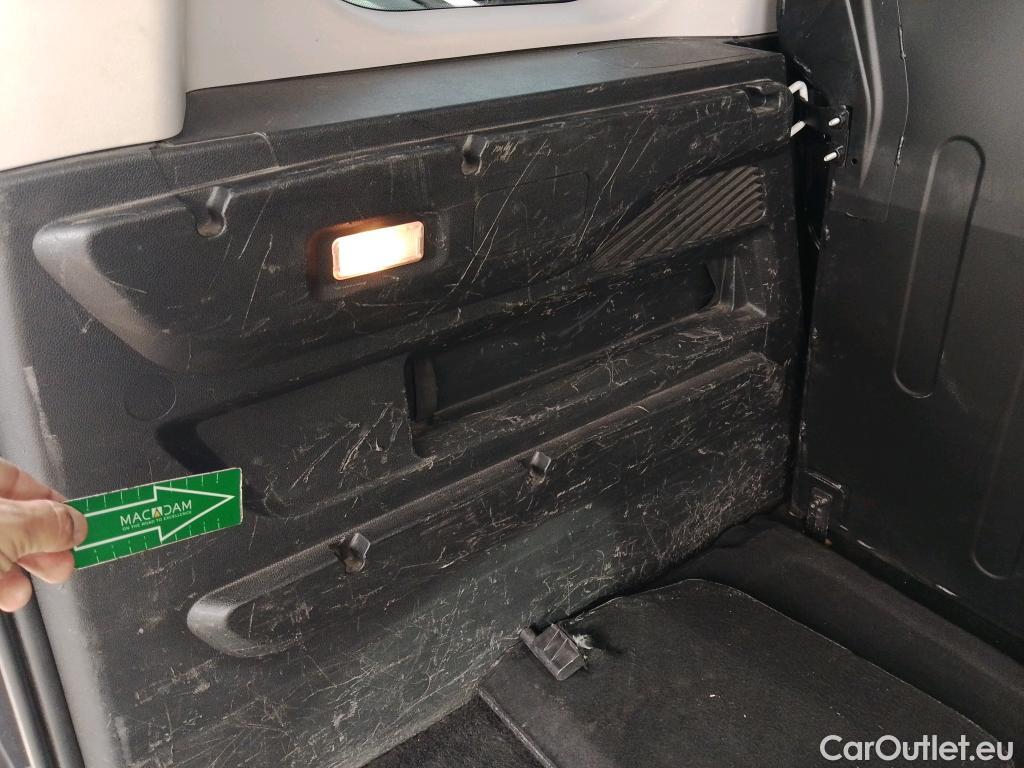  Citroen  Berlingo CITROEN  / 2018 / 4P / combi Talla M BlueHDi 100 S&S LIVE PACK BUSINE #7