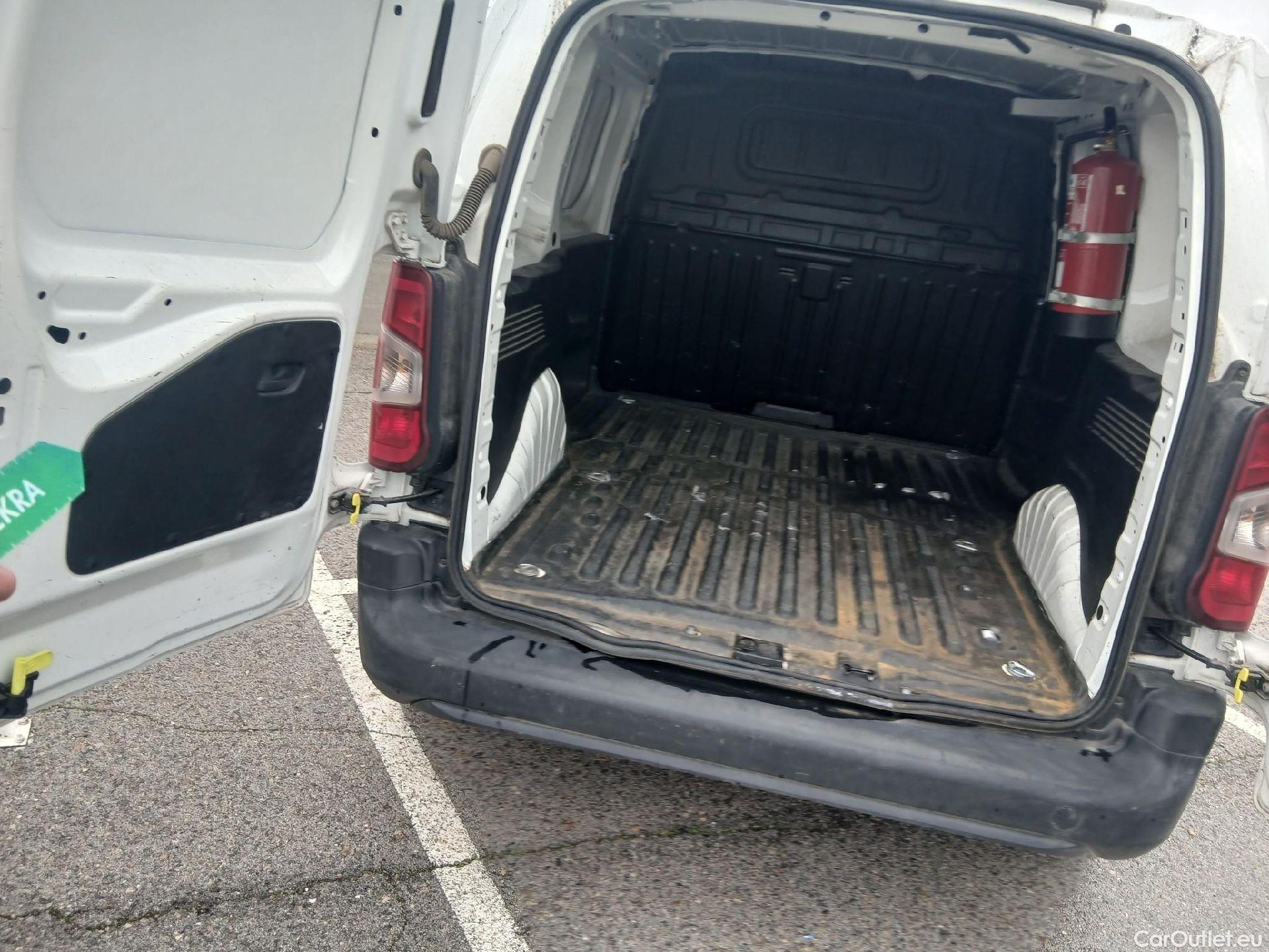  Citroen  Berlingo CITROEN  / 2018 / 3P / furgón derivado de turismo Talla M BlueHDi 73kW CONTROL #1