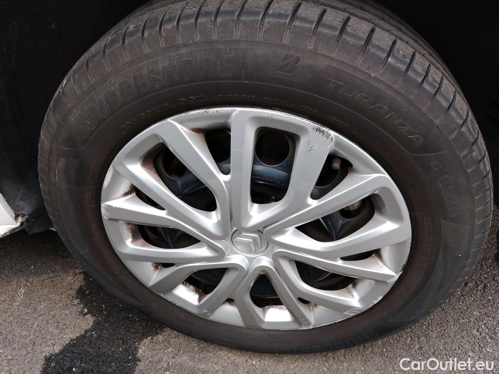  Citroen  Berlingo CITROEN  / 2018 / 4P / combi Talla M BlueHDi 100 S&S LIVE PACK BUSINE #42