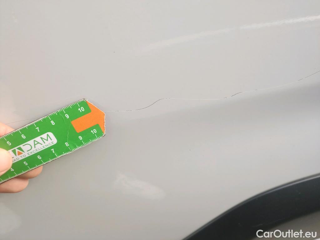  Citroen  Berlingo CITROEN  / 2018 / 4P / combi Talla M BlueHDi 100 S&S LIVE PACK BUSINE #8