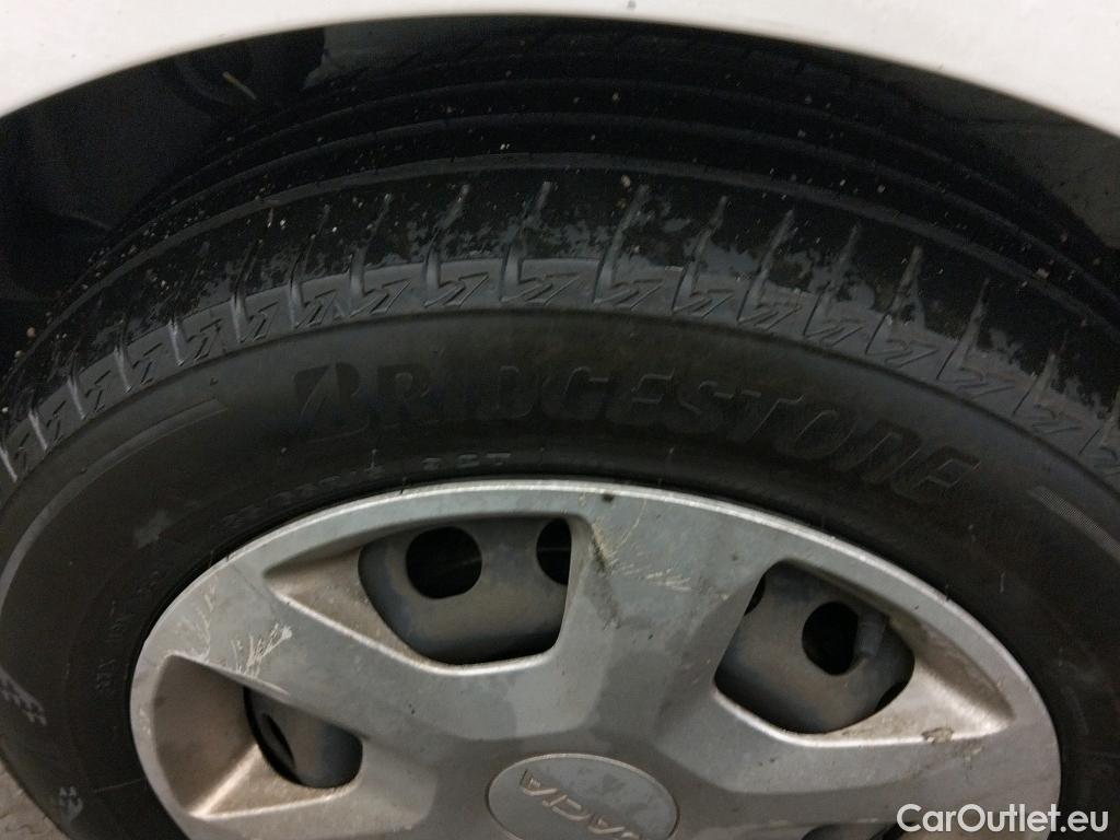  Dacia  Dokker DACIA  / 2013 / 4P / furgón derivado de turismo Van Essential Blue dCi 70kW (95CV) #17