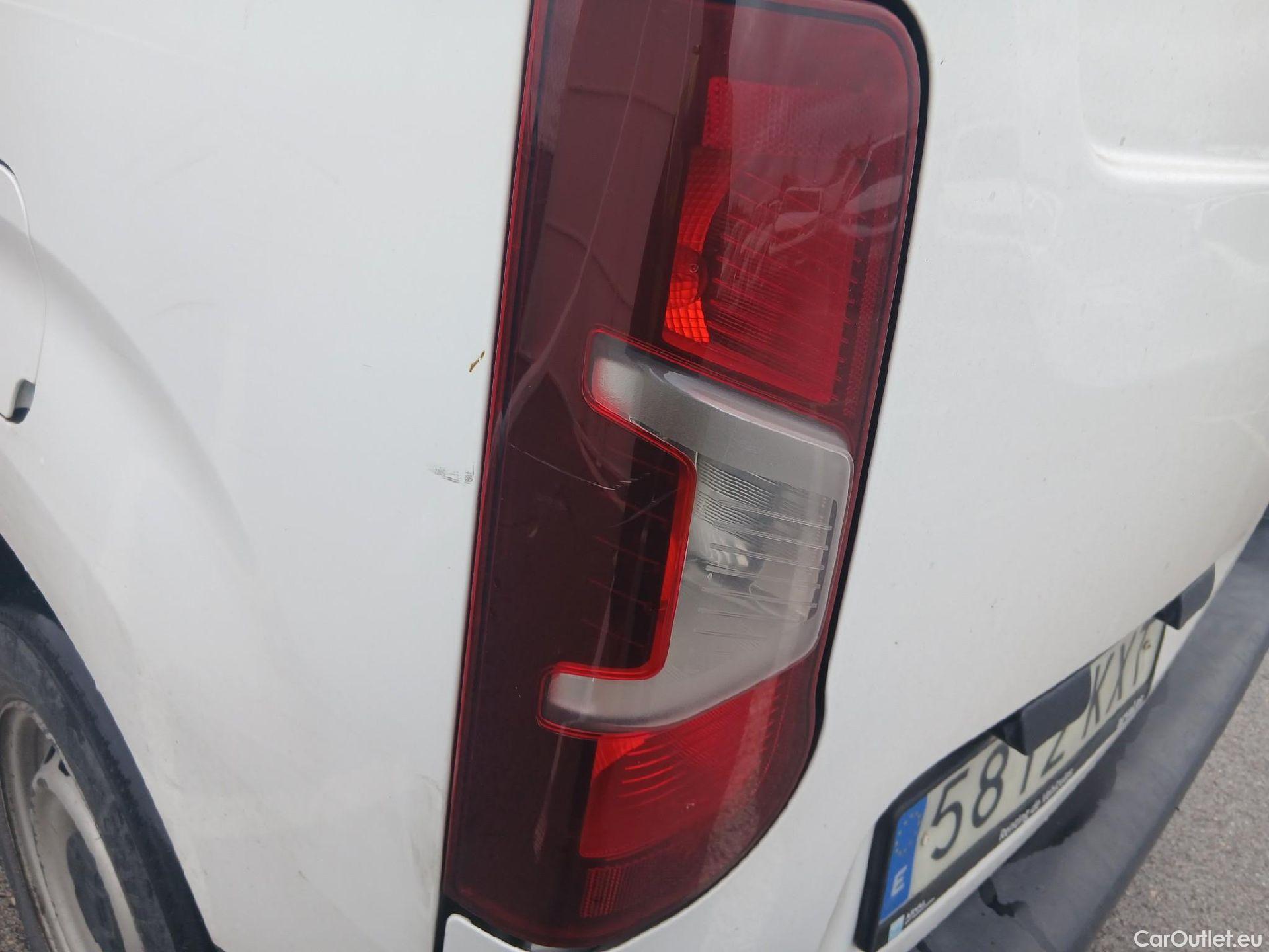  Citroen  Berlingo CITROEN  / 2018 / 3P / furgón derivado de turismo Talla M BlueHDi 73kW CONTROL #21