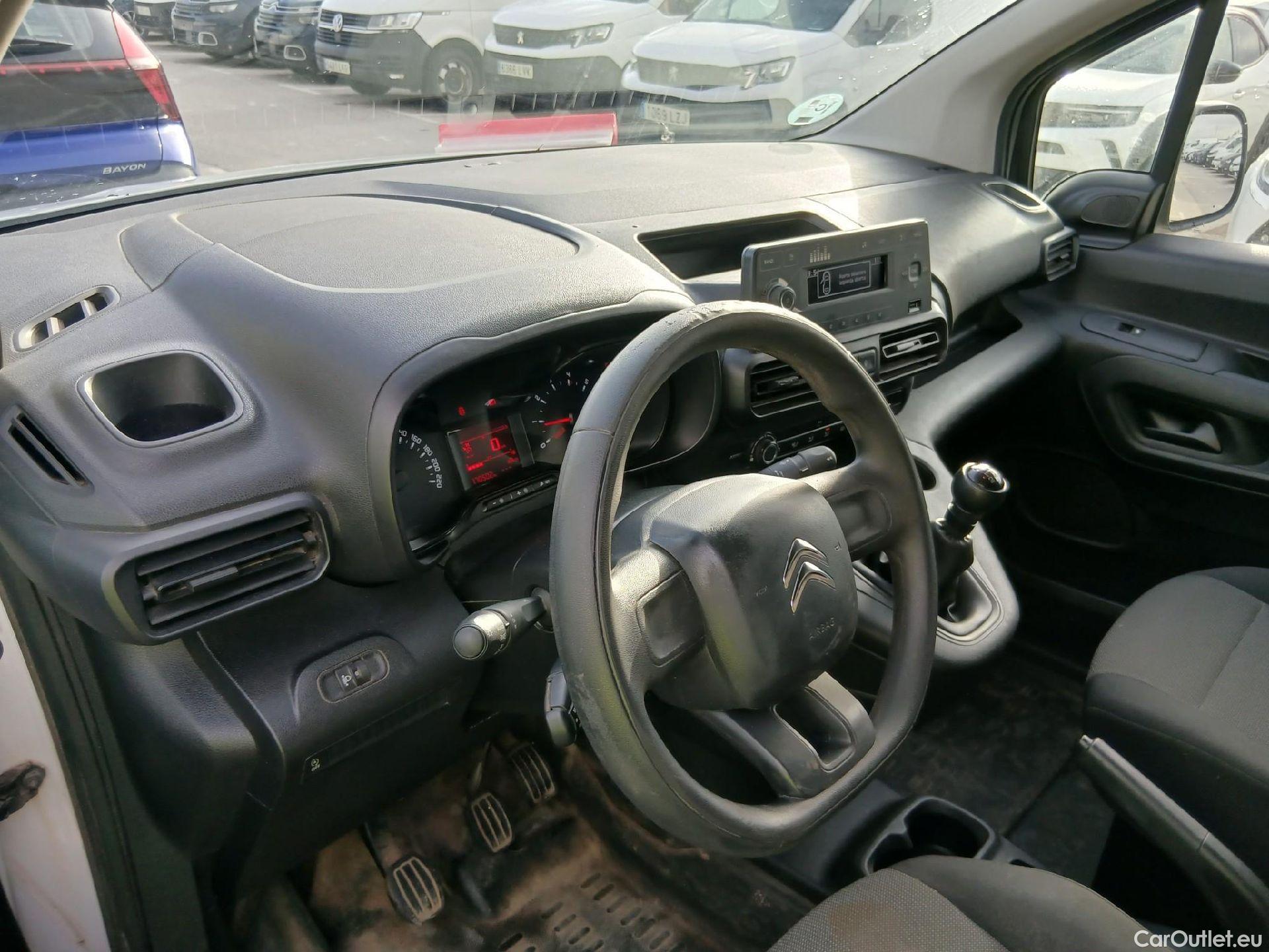  Citroen  Berlingo CITROEN  / 2018 / 3P / furgón derivado de turismo Talla M BlueHDi 100 CONTROL #10