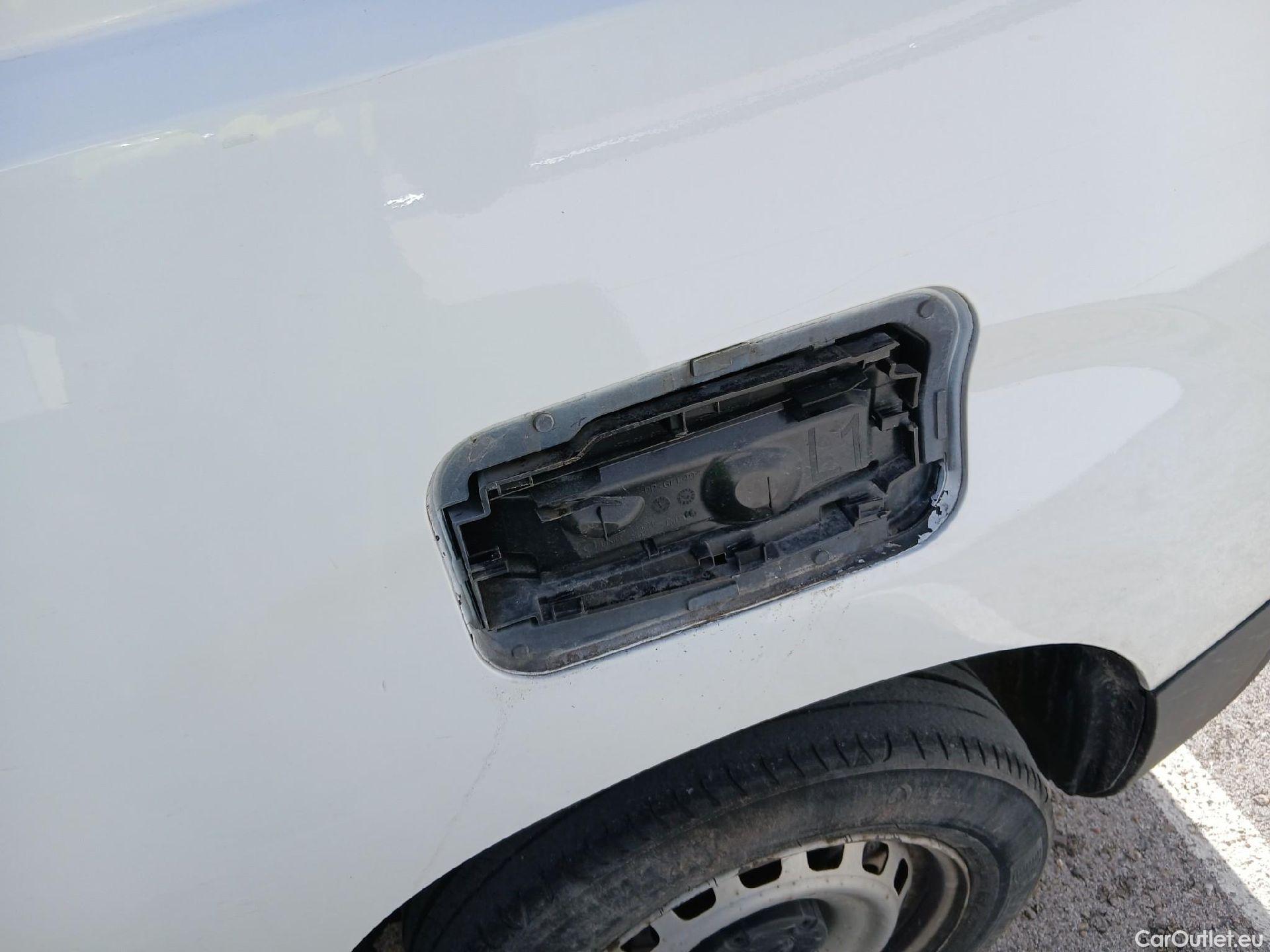  Citroen  Berlingo CITROEN  / 2018 / 3P / furgón derivado de turismo Talla M BlueHDi 73kW CONTROL #22