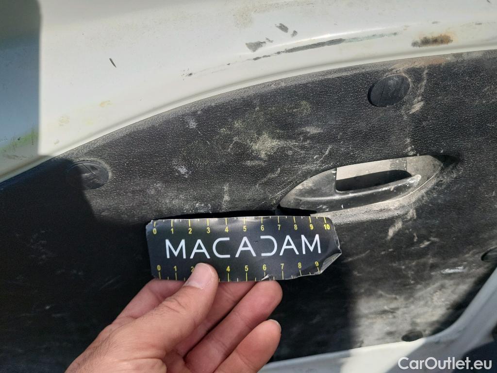  Citroen  Berlingo CITROEN  / 2018 / 4P / furgón derivado de turismo Talla XL BlueHDi 100 CONTROL #26